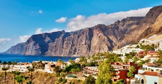 Kanarieöarnas 4 mest populära öar – vilken ska du välja?