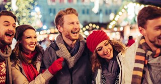 Julshoppa utomlands – Billiga flygbiljetter för din julresa i 2024 till en populär storstad